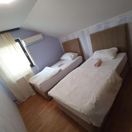 Sun Garden Sarajevo Aparthotel Exteriör bild