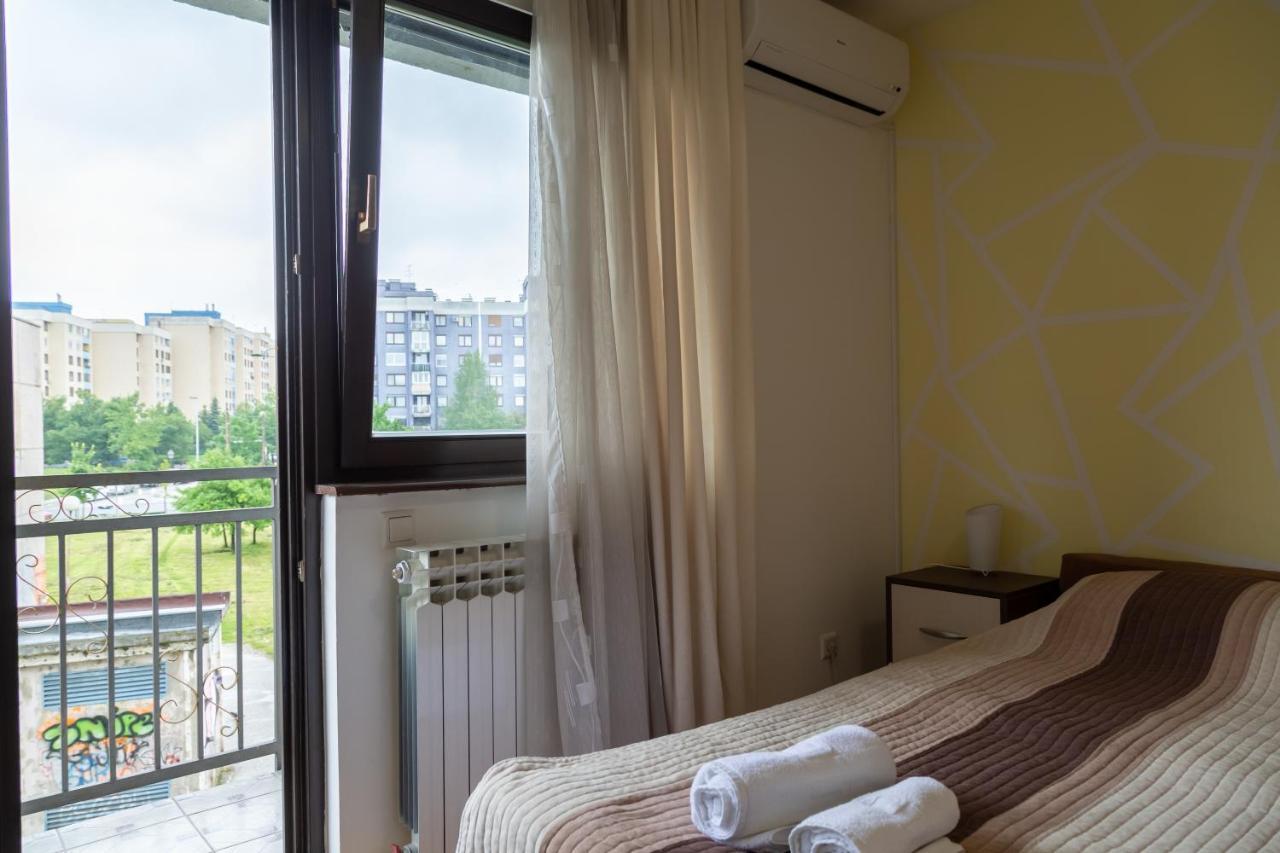 Sun Garden Sarajevo Aparthotel Exteriör bild