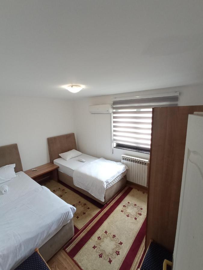 Sun Garden Sarajevo Aparthotel Exteriör bild