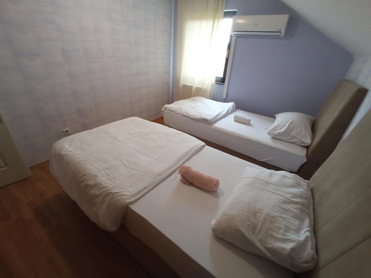 Sun Garden Sarajevo Aparthotel Exteriör bild