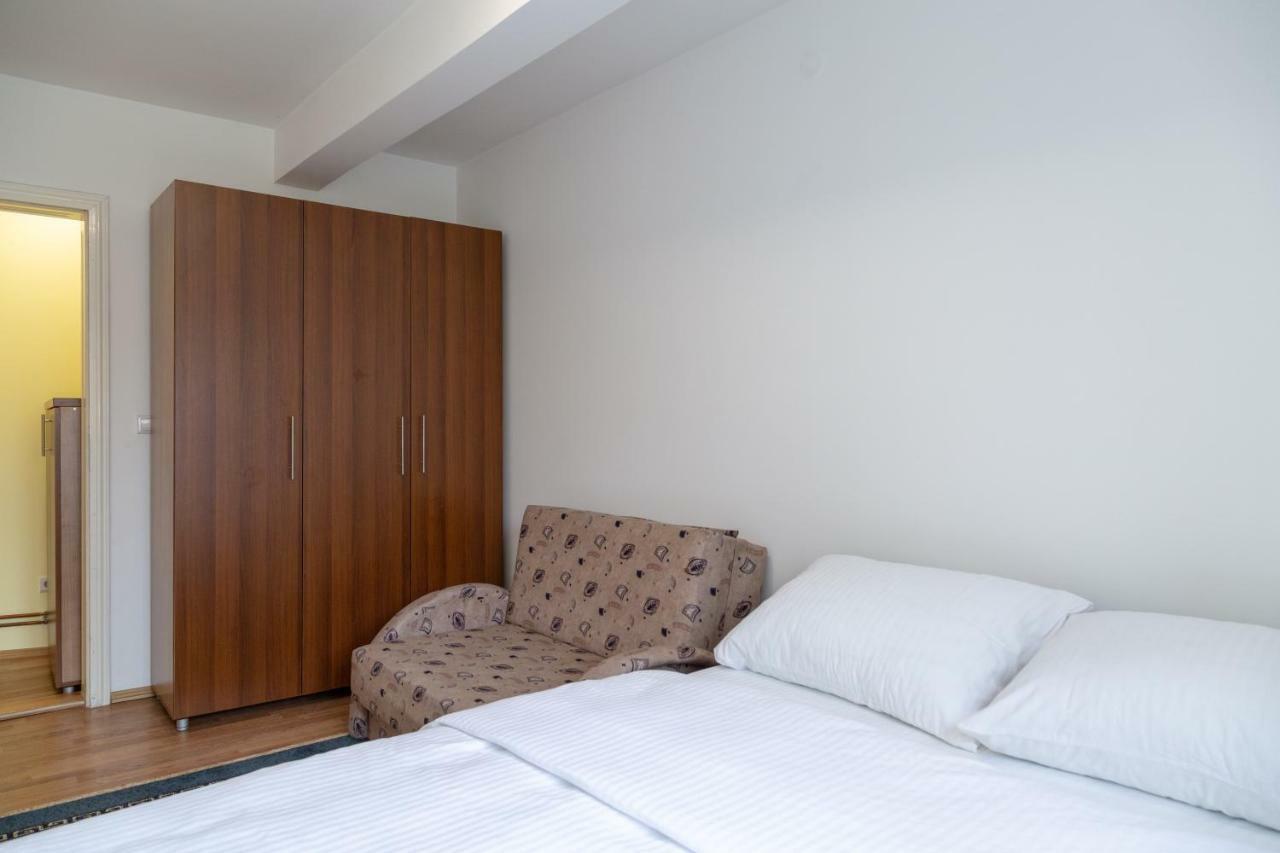 Sun Garden Sarajevo Aparthotel Exteriör bild